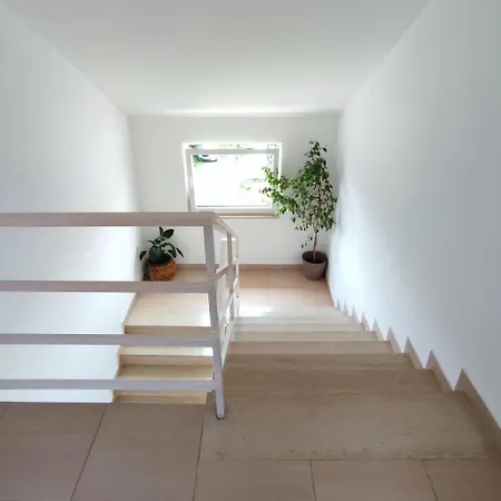 בית נופש In Mit Schoener Terrasse By Interhome קריקווניצה