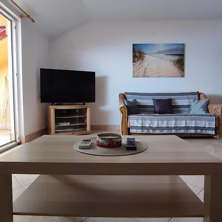 Σπίτι διακοπών In Mit Schoener Terrasse By Interhome *